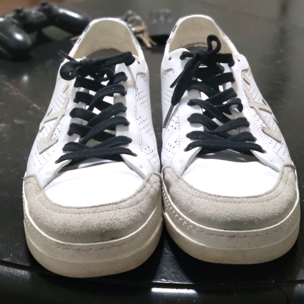 Nice Off White sneaker